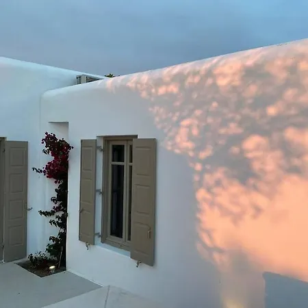 Thalia - 4 Bdrm - In 200m - Mg *