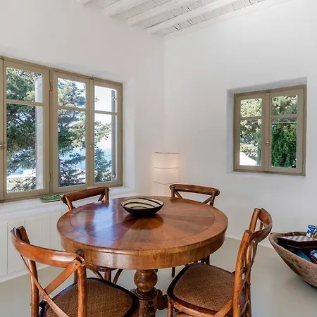 Villa Thalia - 4 Bdrm - In 200m - Mg
