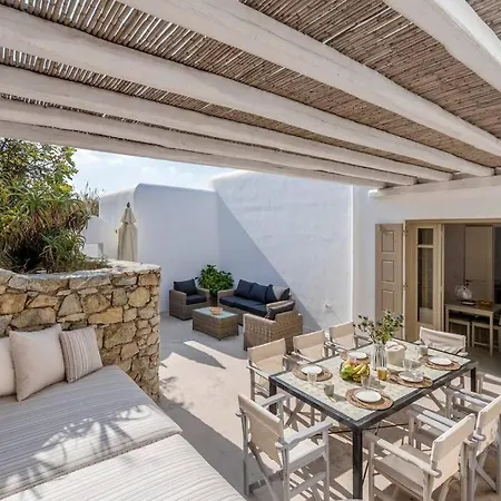 Thalia - 4 Bdrm - In 200m - Mg Villa