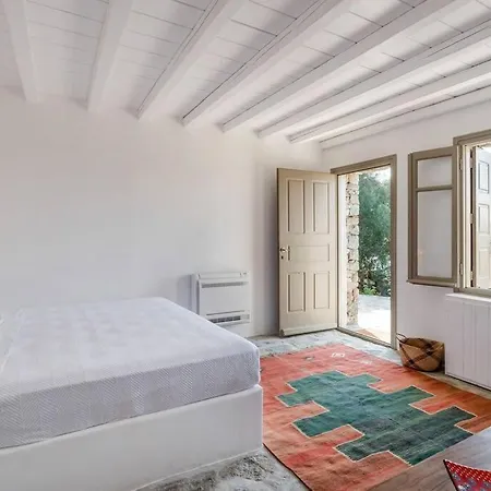 Thalia - 4 Bdrm - In 200m - Mg Villa *