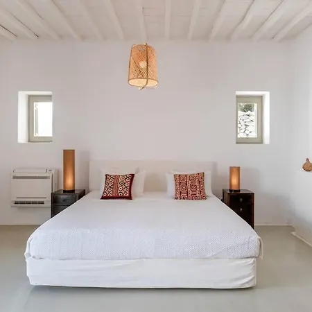 Thalia - 4 Bdrm - In 200m - Mg Villa *